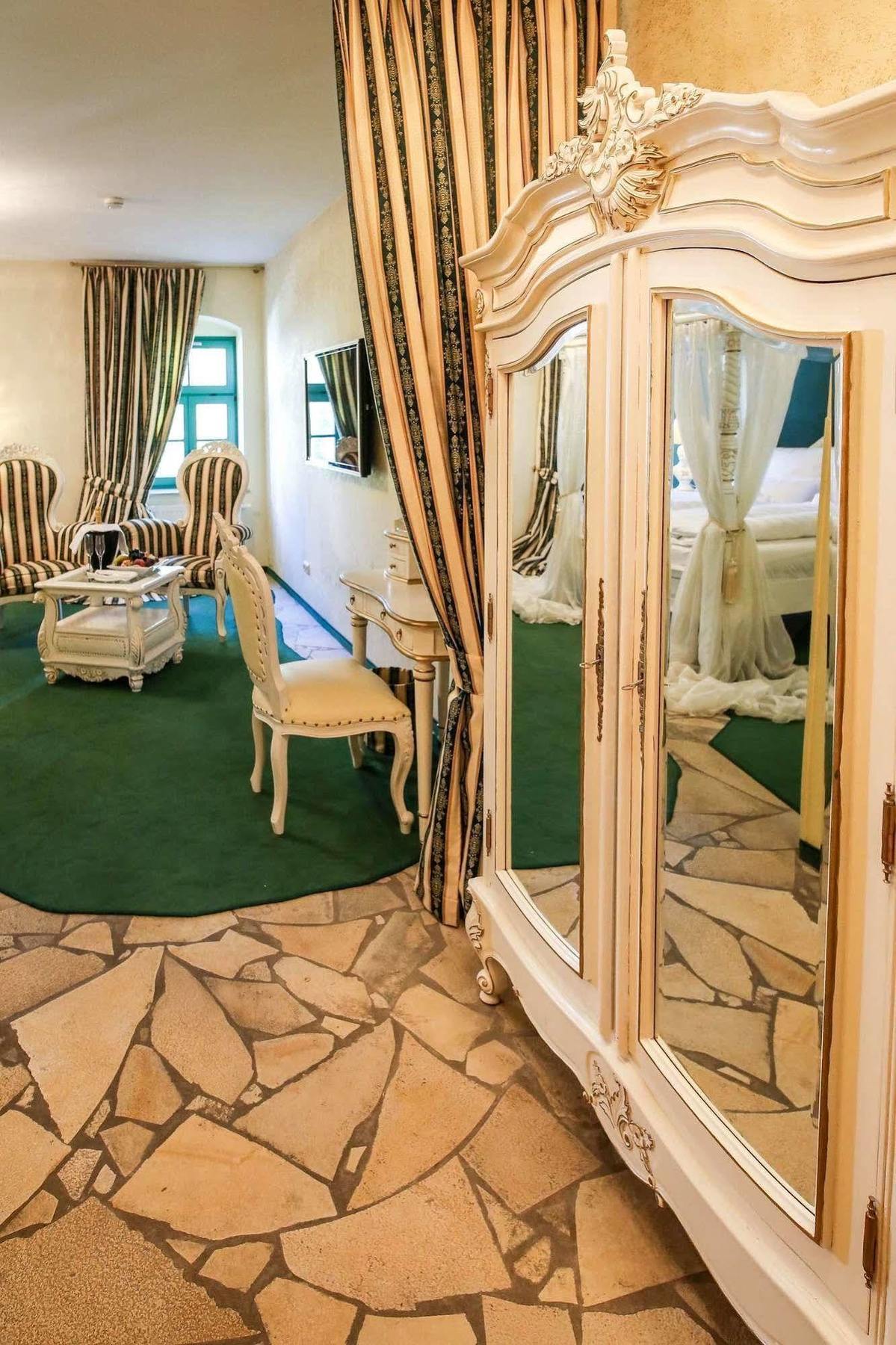 Backstage Hotel Дрезден Екстериор снимка